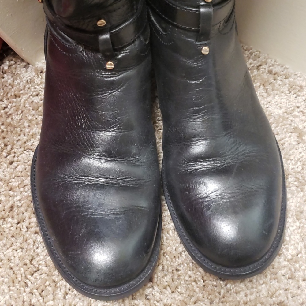 Tory Burch Boots